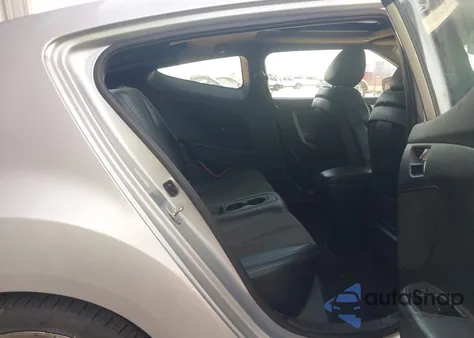 2013 Hyundai Veloster Base W/Black z USA, uszkodzony, nr VIN KMHTC6AD6DU177347